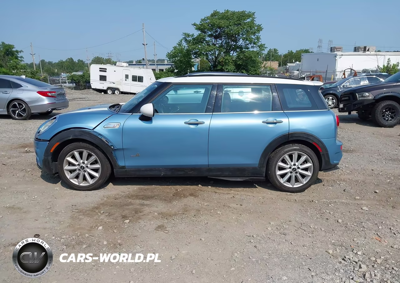 2017 Mini Clubman Cooper S VIN:WMWLU5C55H2C45561 - 14