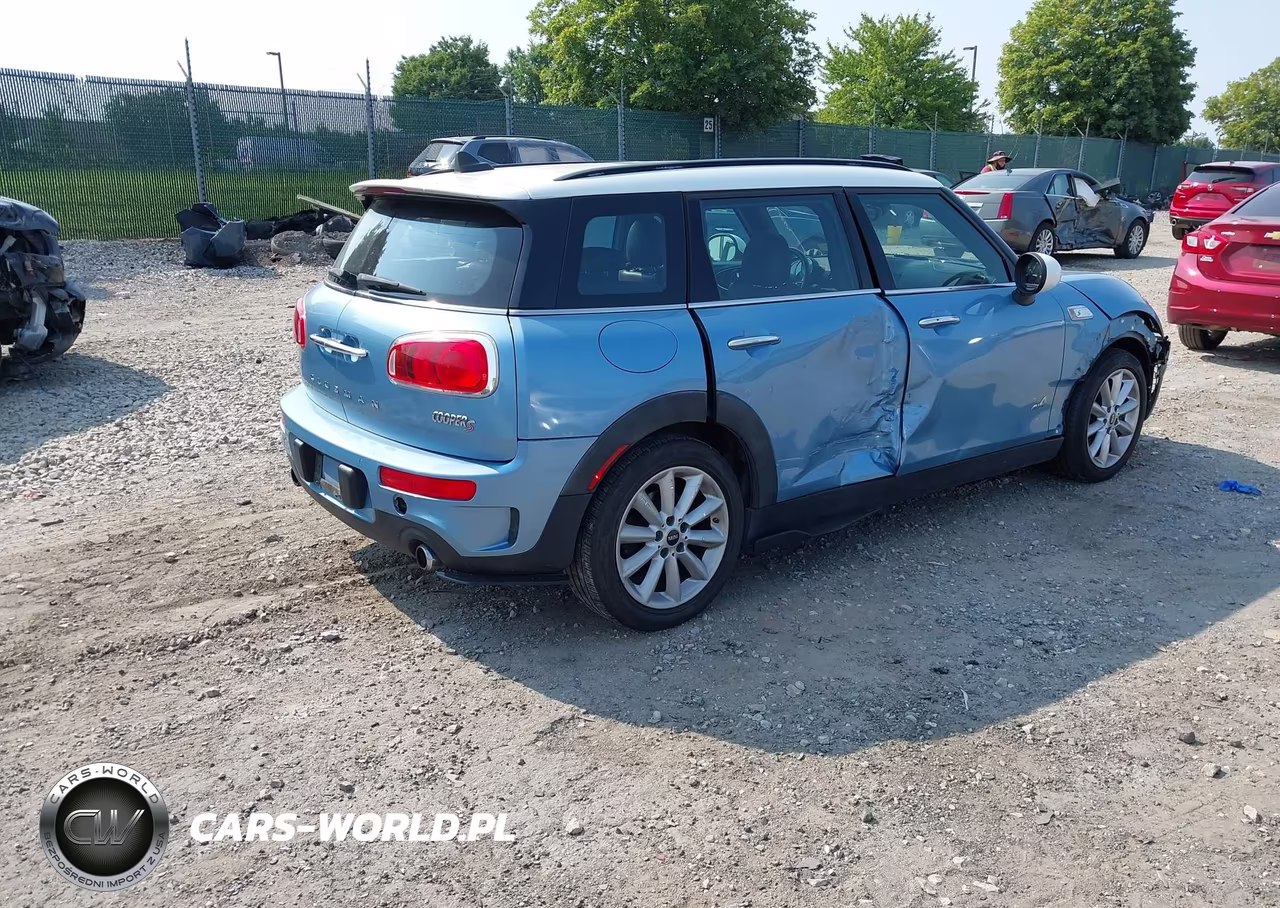 2017 Mini Clubman Cooper S VIN:WMWLU5C55H2C45561 - 4