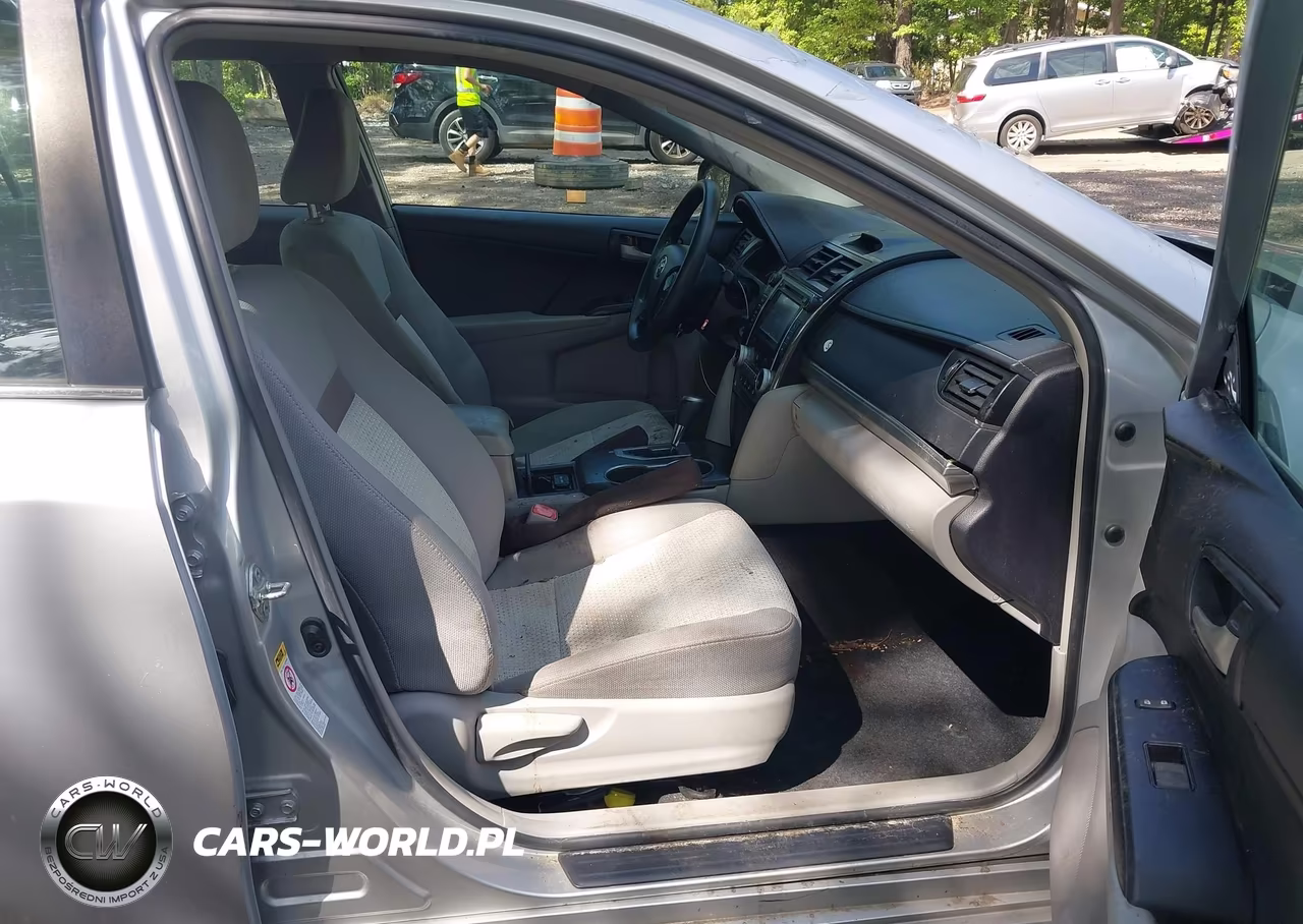 2014 Toyota Camry Le VIN:4T1BF1FK4EU313389 - 5