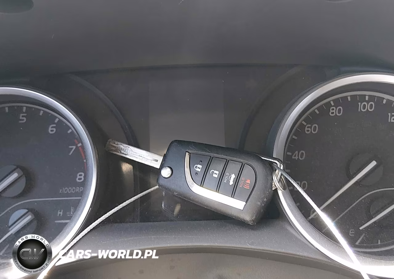 2024 Toyota Camry Le VIN:4T1C11AK5RU222776 - 11
