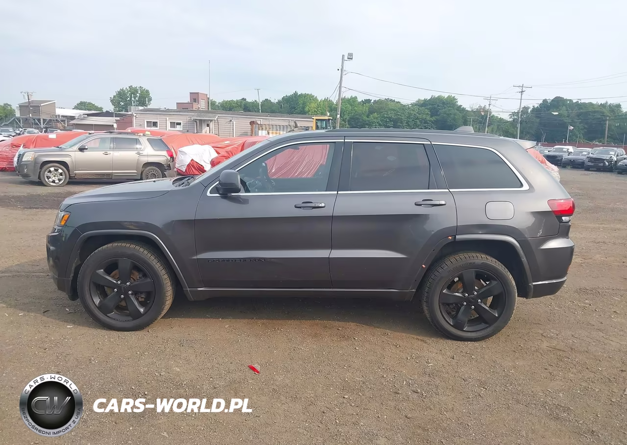 2015 Jeep Grand Cherokee Altitude VIN:1C4RJFAG7FC195931 - 14