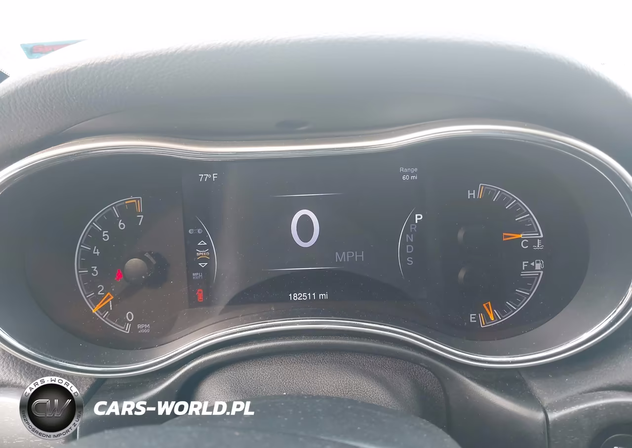 2015 Jeep Grand Cherokee Altitude VIN:1C4RJFAG7FC195931 - 7