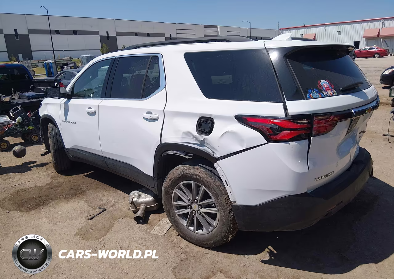 2023 Chevrolet Traverse Fwd Lt Cloth VIN:1GNERGKW8PJ320426 - 3
