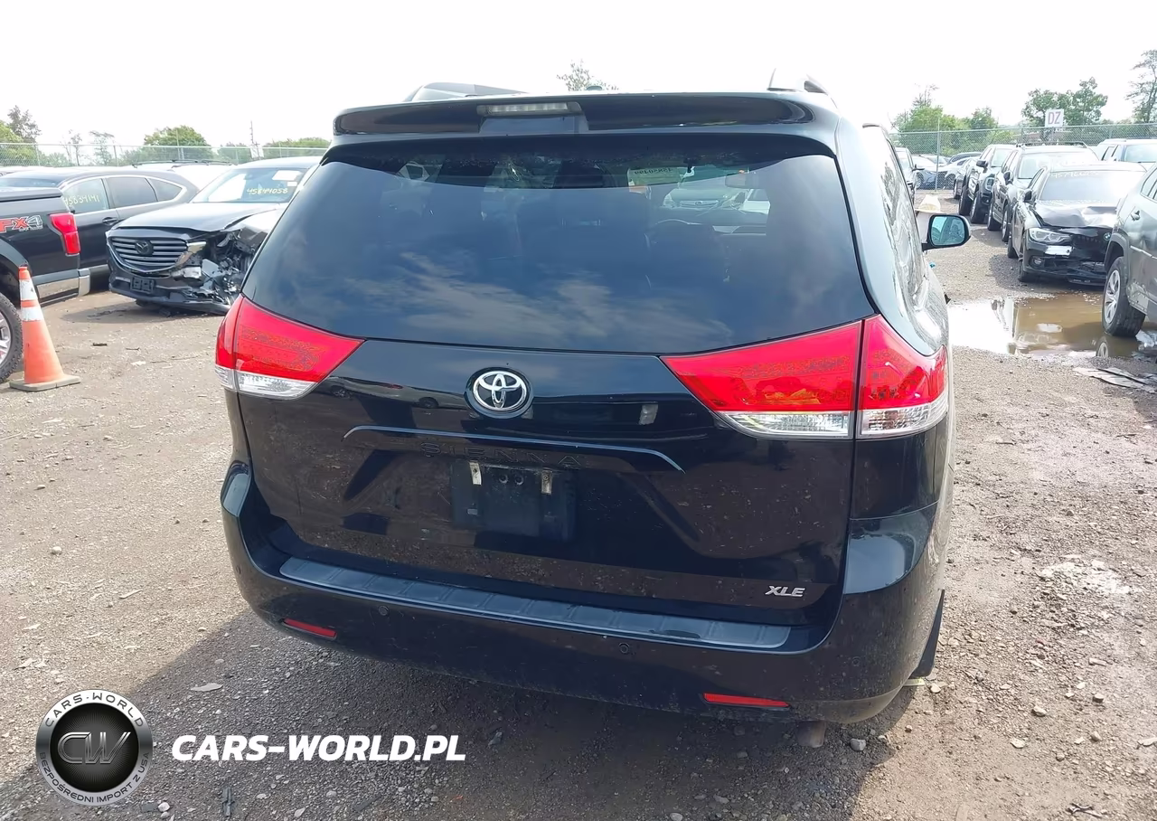 2013 Toyota Sienna Xle V6 8 Passenger VIN:5TDYK3DCXDS391194 - 17