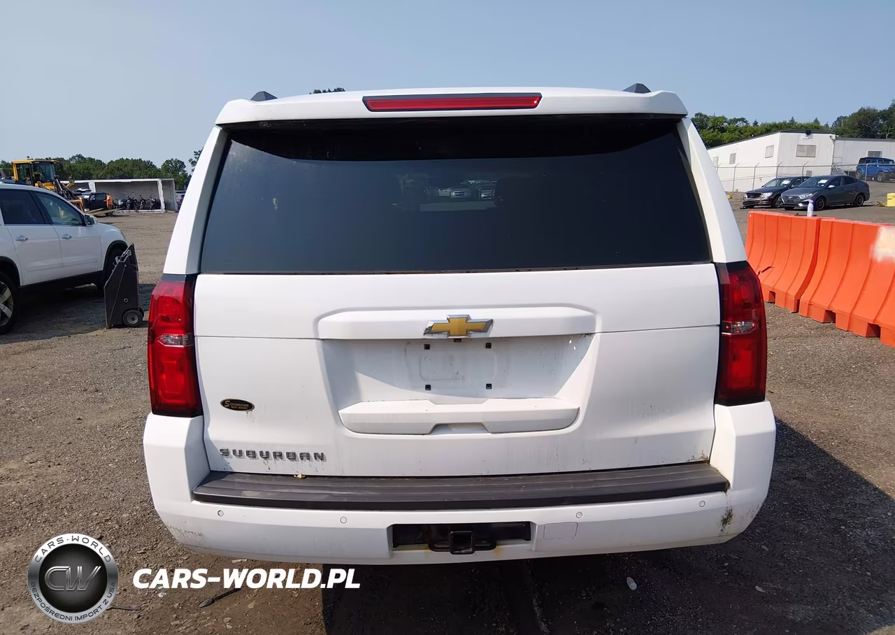 2018 Chevrolet Suburban Lt VIN:1GNSKHKC7JR244192 - 16