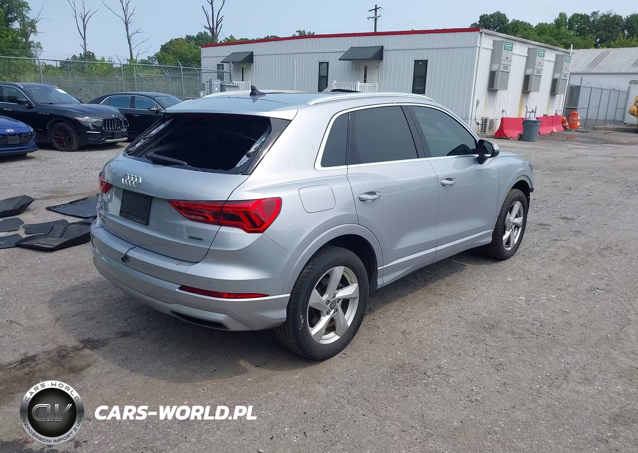2020 Audi Q3 Premium 45 Tfsi Quattro Tiptronic VIN:WA1AECF39L1044547 - 4