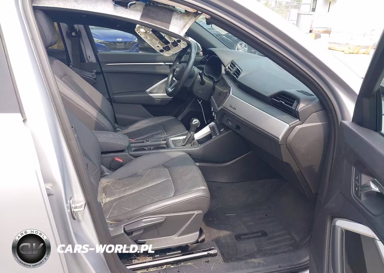 2020 Audi Q3 Premium 45 Tfsi Quattro Tiptronic VIN:WA1AECF39L1044547 - 5