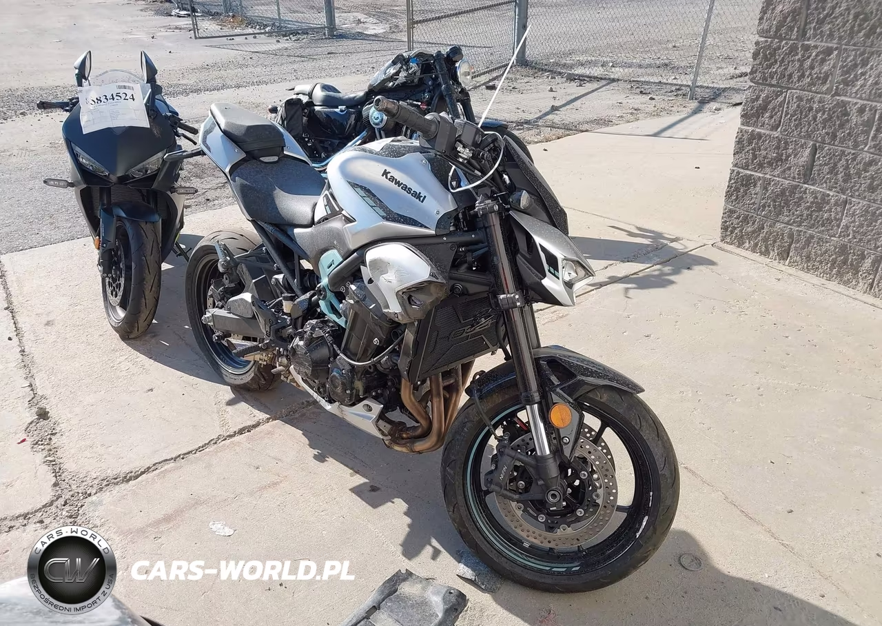 2025 Kawasaki Zr900 S