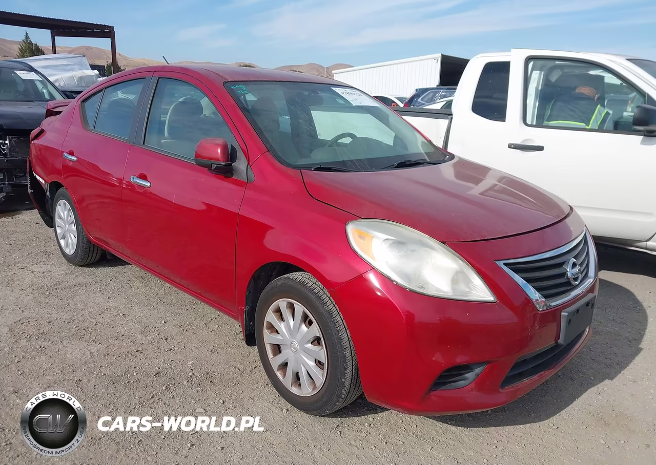 2013 Nissan Versa 1.6 Sv