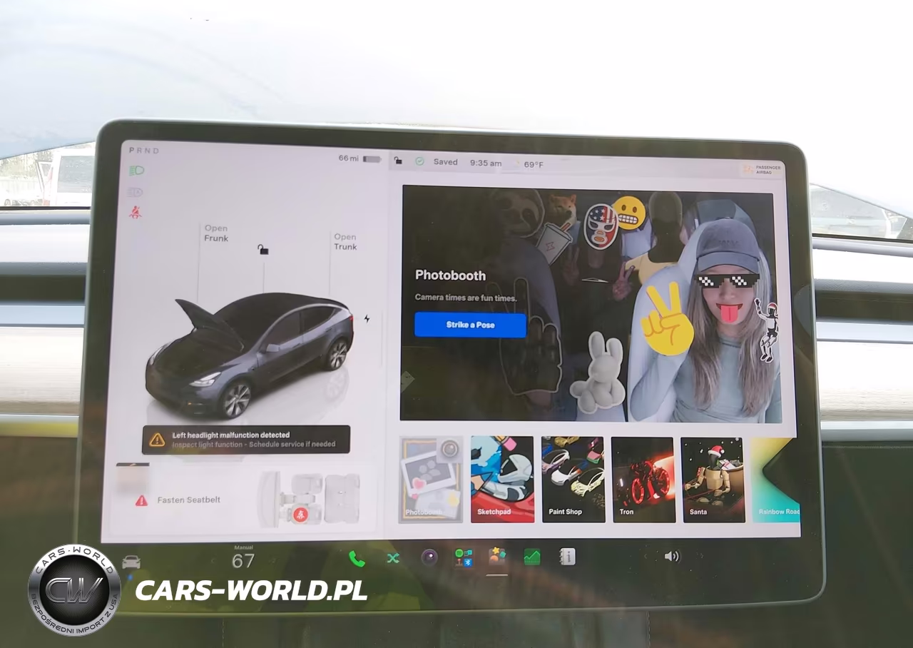 2023 Tesla Model Y Awd-Long Range Dual Motor All-Wheel Drive VIN:7SAYGDEE5PF960083 - 19