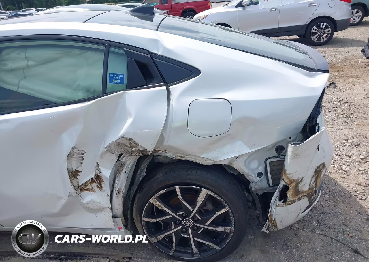 2024 Toyota Prius Prime Xse VIN:JTDACACUXR3018890 - 21