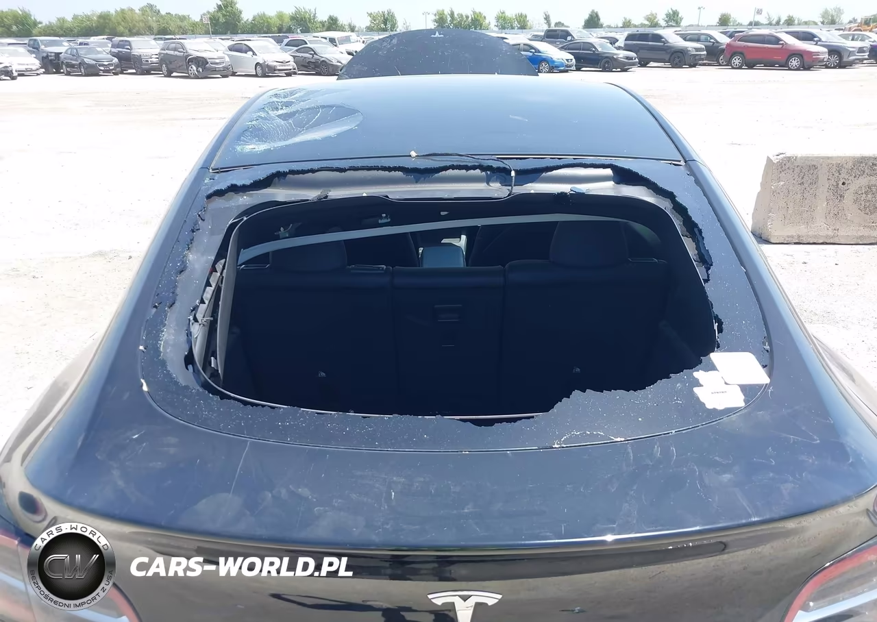 2022 Tesla Model Y Long Range Dual Motor All-Wheel Drive VIN:7SAYGDEEXNA004432 - 19