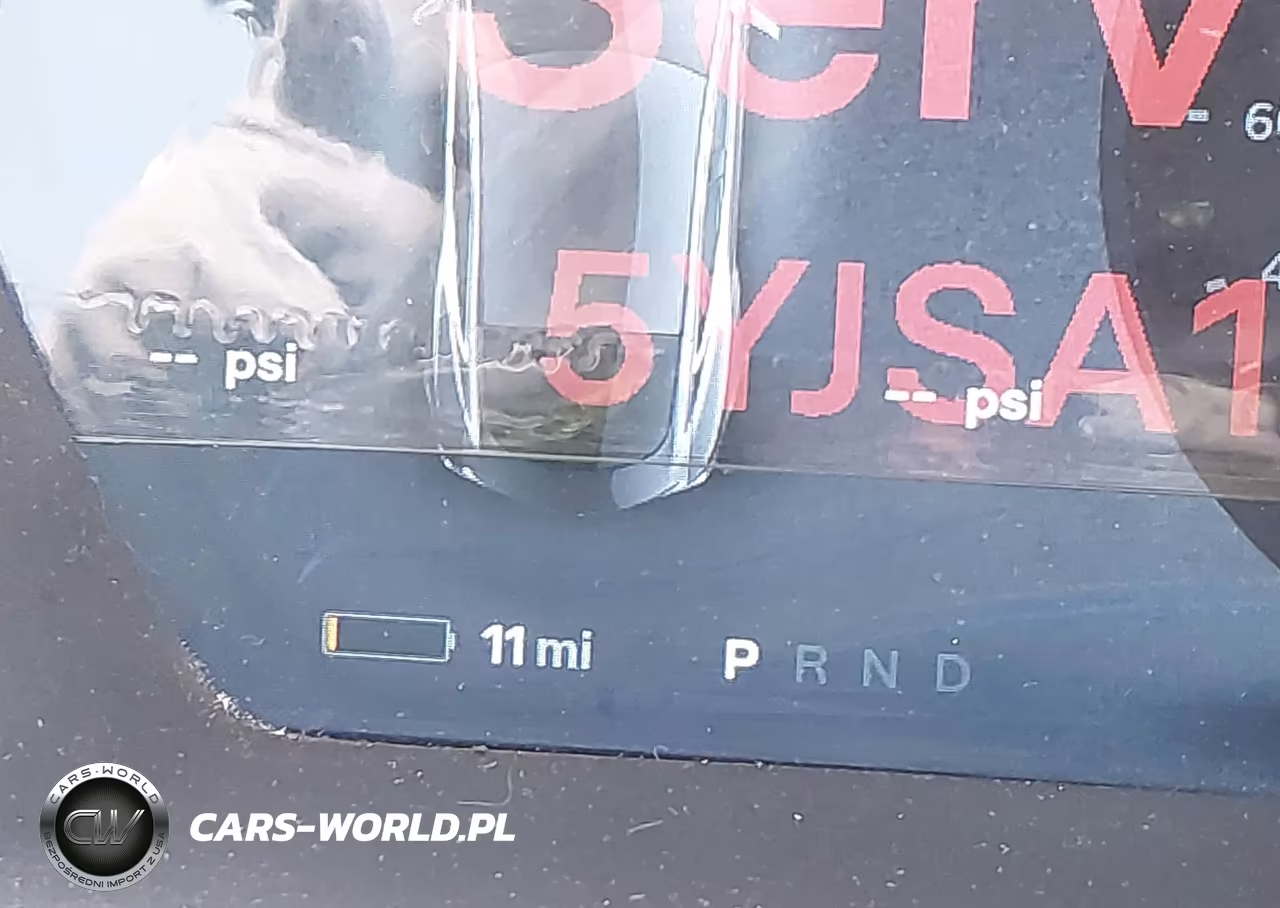 2013 Tesla Model S VIN:5YJSA1CG1DFP27255 - 18