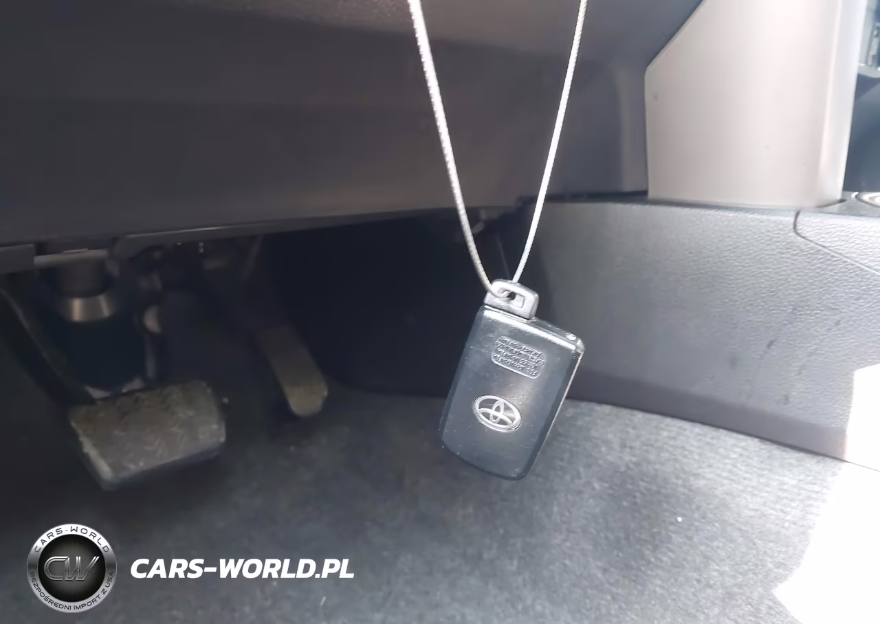 2017 Toyota Rav4 Xle VIN:2T3WFREVXHW347327 - 11