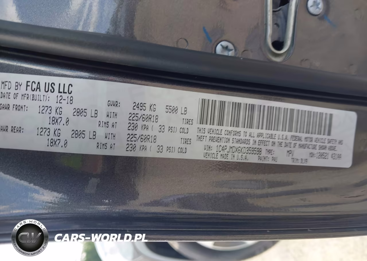 2019 Jeep Cherokee Limited 4X4 VIN:1C4PJMDX6KD359598 - 9