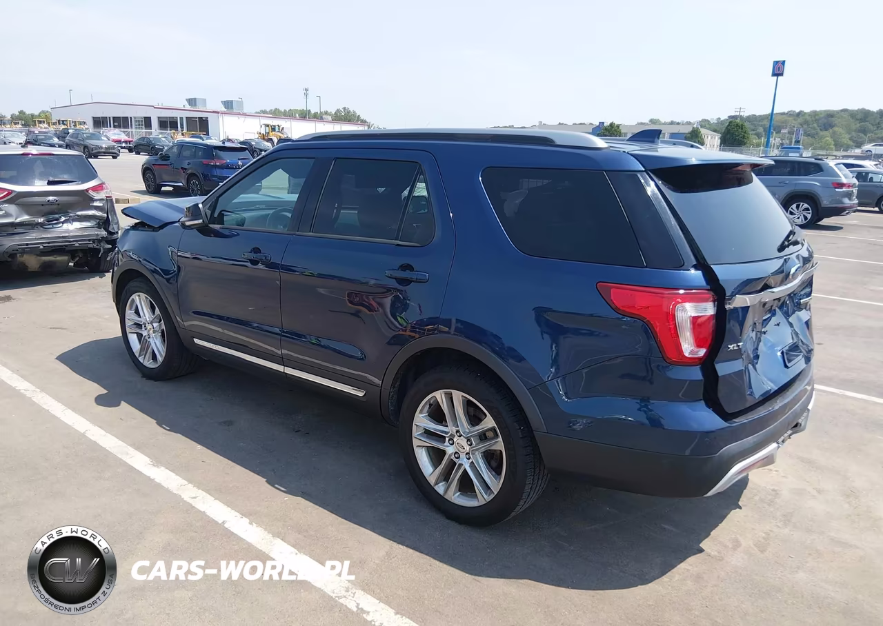 2016 Ford Explorer Xlt VIN:1FM5K7D81GGA09747 - 3