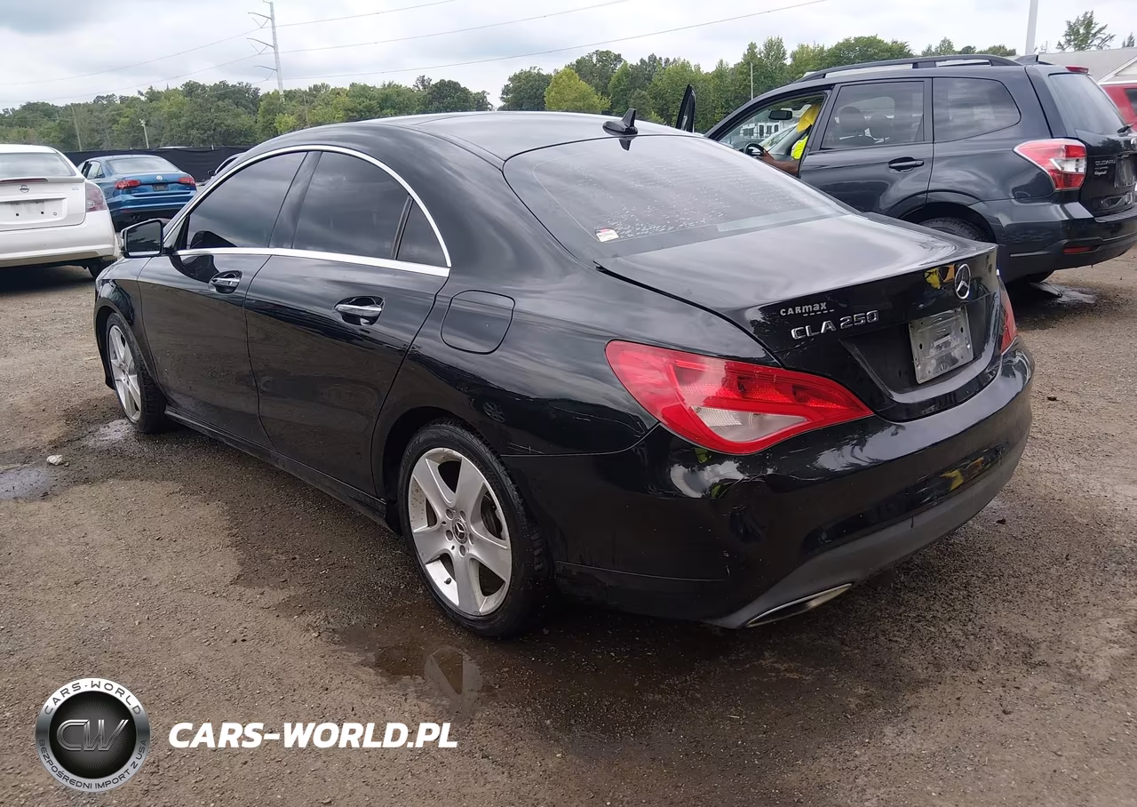 2018 Mercedes-Benz Cla 250 4Matic VIN:WDDSJ4GB4JN520796 - 3