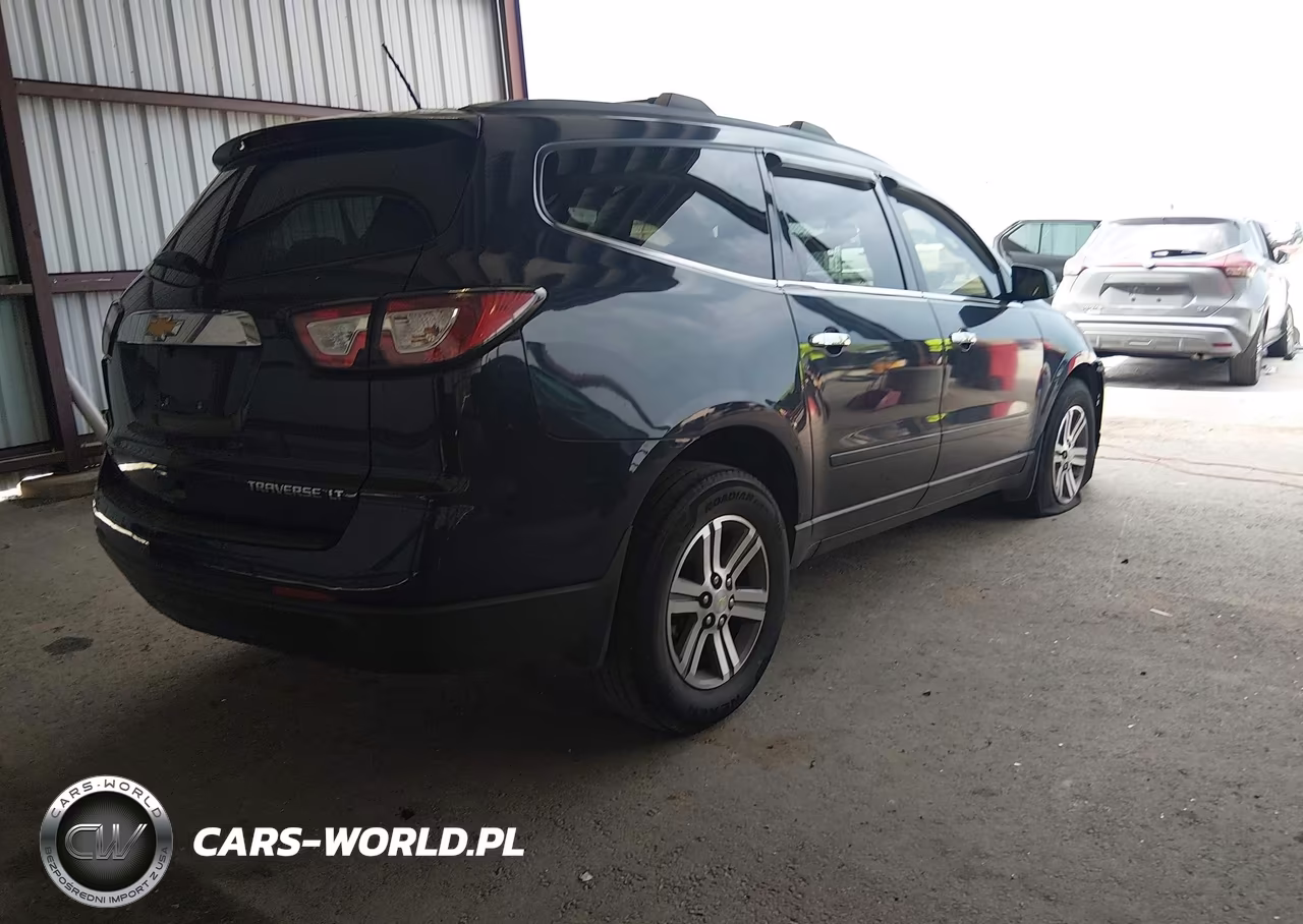 2015 Chevrolet Traverse Lt VIN:1GNKVGKD2FJ226960 - 4