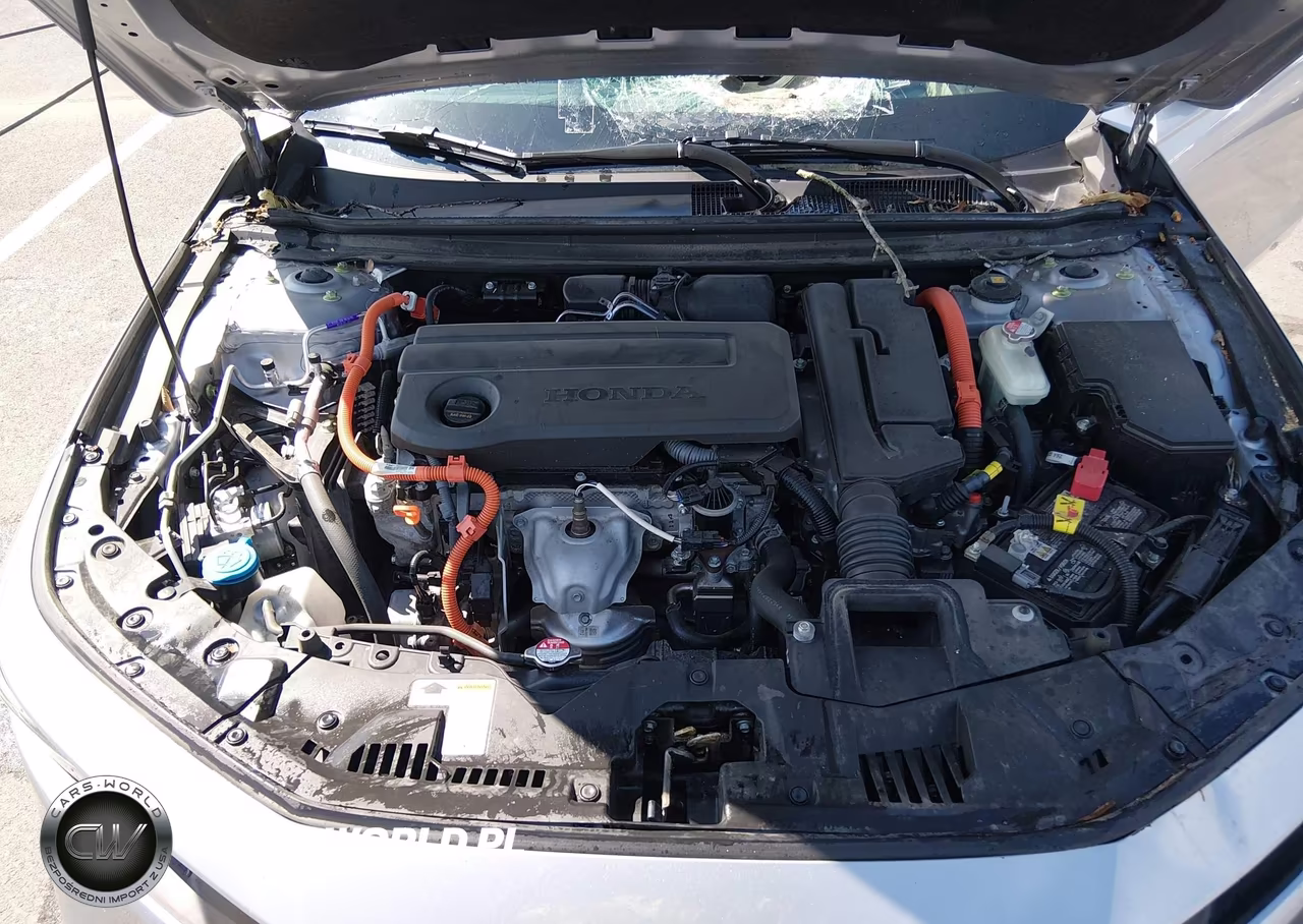 2023 Honda Accord Hybrid Touring VIN:1HGCY2F82PA004734 - 10
