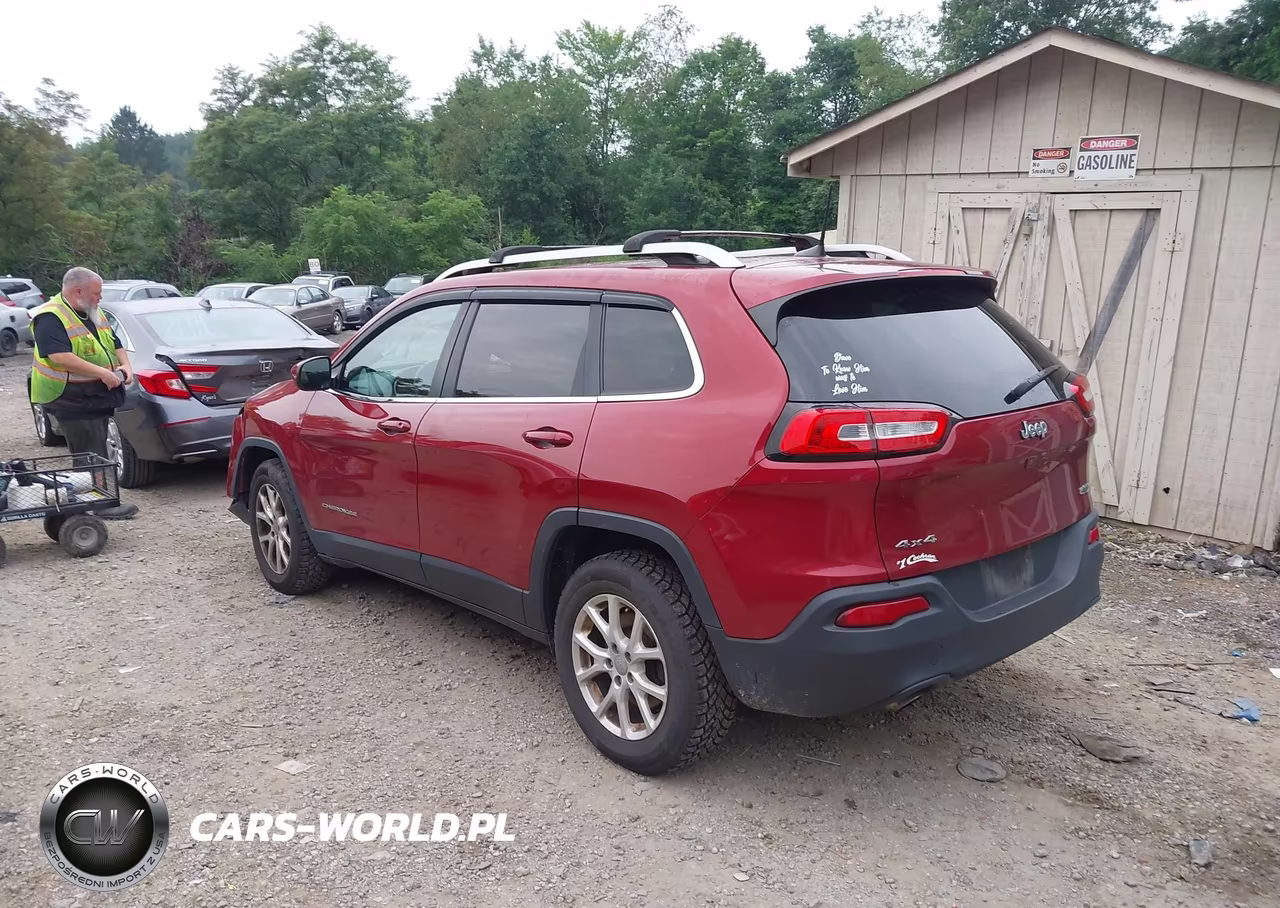 2017 Jeep Cherokee Latitude VIN:1C4PJMCB2HW506874 - 3