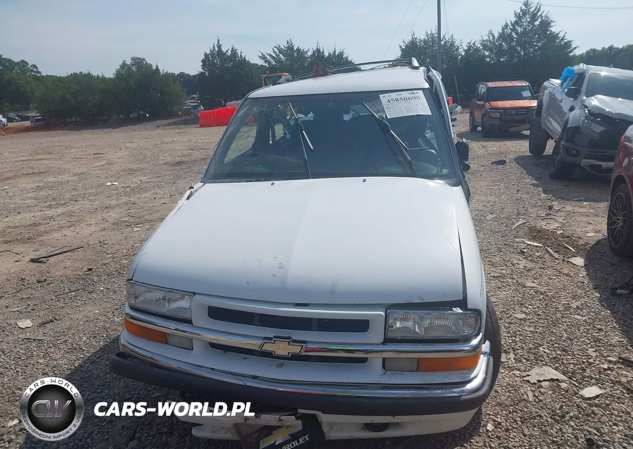 1998 Chevrolet Blazer Lt VIN:1GNDT13W9W2201785 - 12