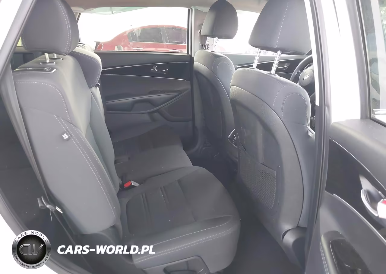 2019 Kia Sorento 2.4L Lx VIN:5XYPG4A3XKG554007 - 8
