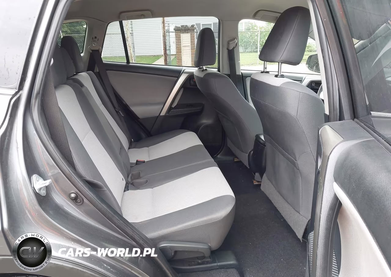 2015 Toyota Rav4 Le VIN:JTMBFREV6FD119060 - 8