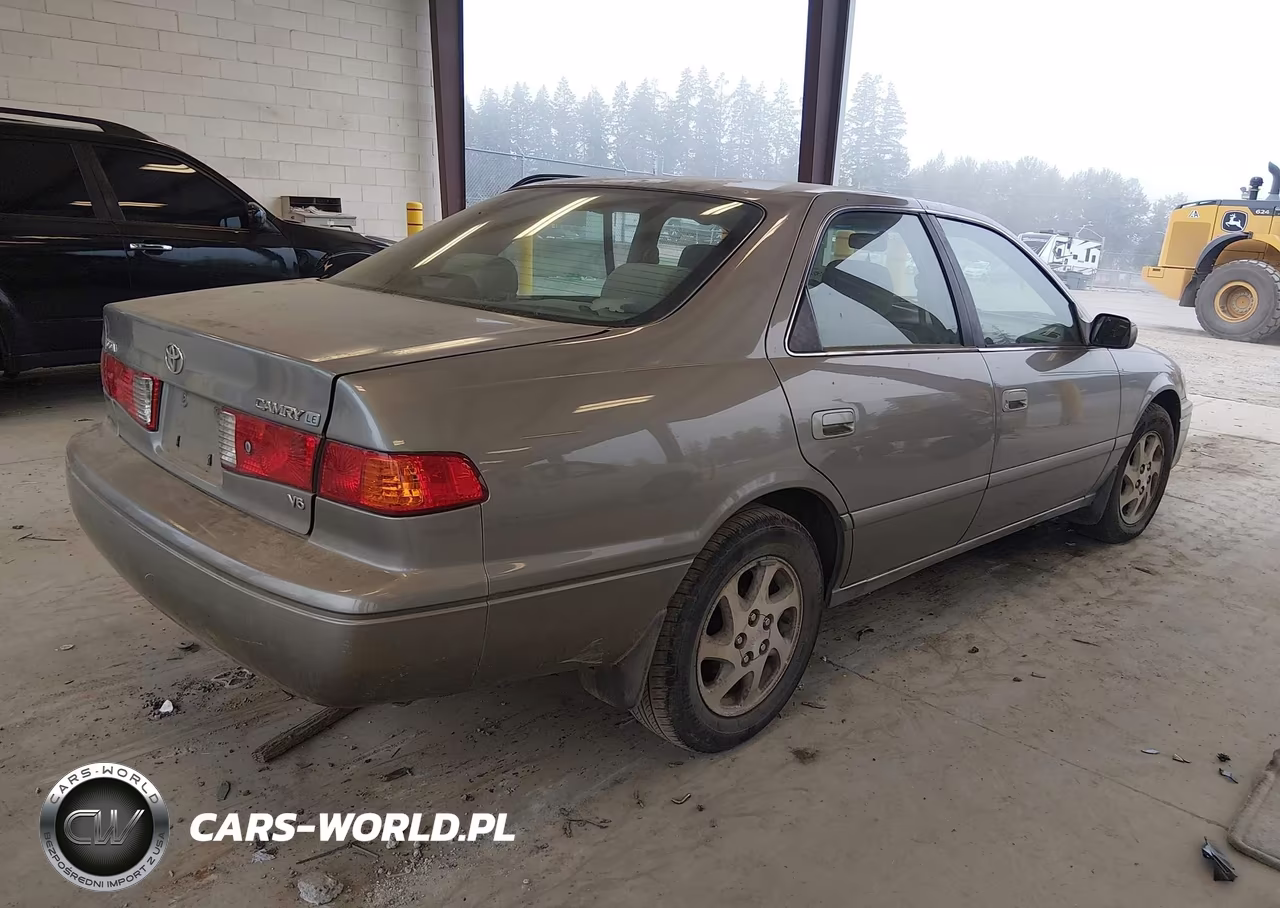 2001 Toyota Camry Le V6 VIN:JT2BF22K210340066 - 4