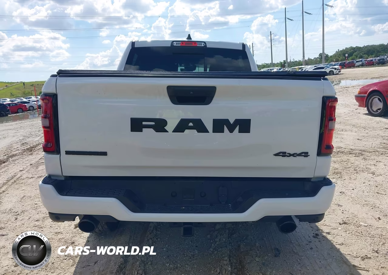 2025 Ram 1500 Big Horn 4X4 5'7 Box VIN:1C6SRFFP3SN529655 - 16