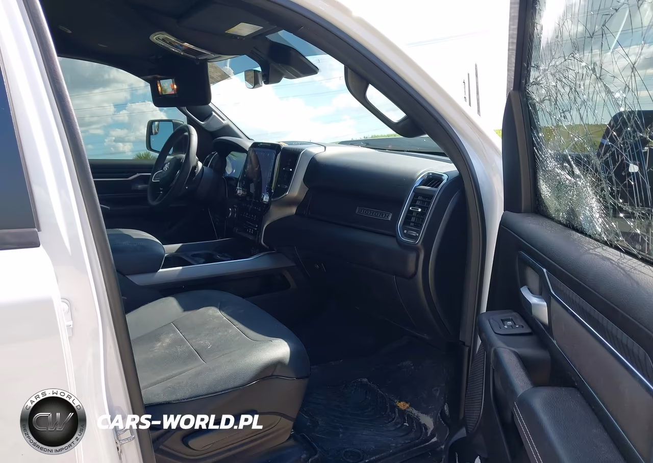 2025 Ram 1500 Big Horn 4X4 5'7 Box VIN:1C6SRFFP3SN529655 - 5