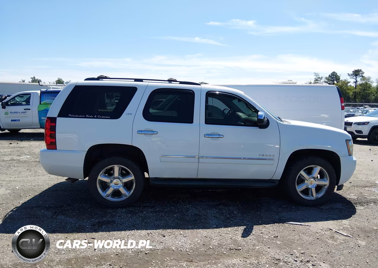 2010 Chevrolet Tahoe Ltz VIN:1GNUKCE06AR226215 - 13