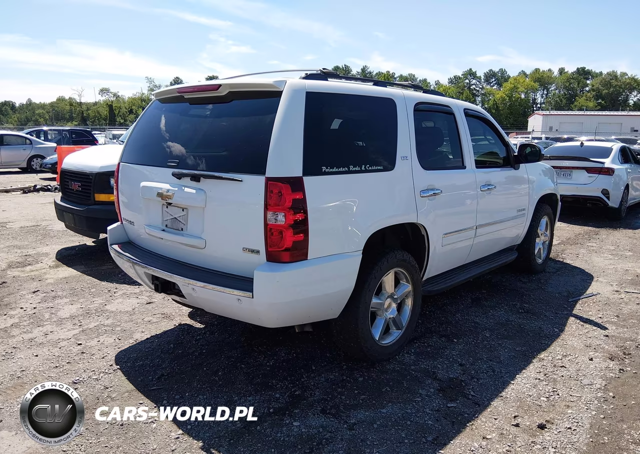 2010 Chevrolet Tahoe Ltz VIN:1GNUKCE06AR226215 - 4