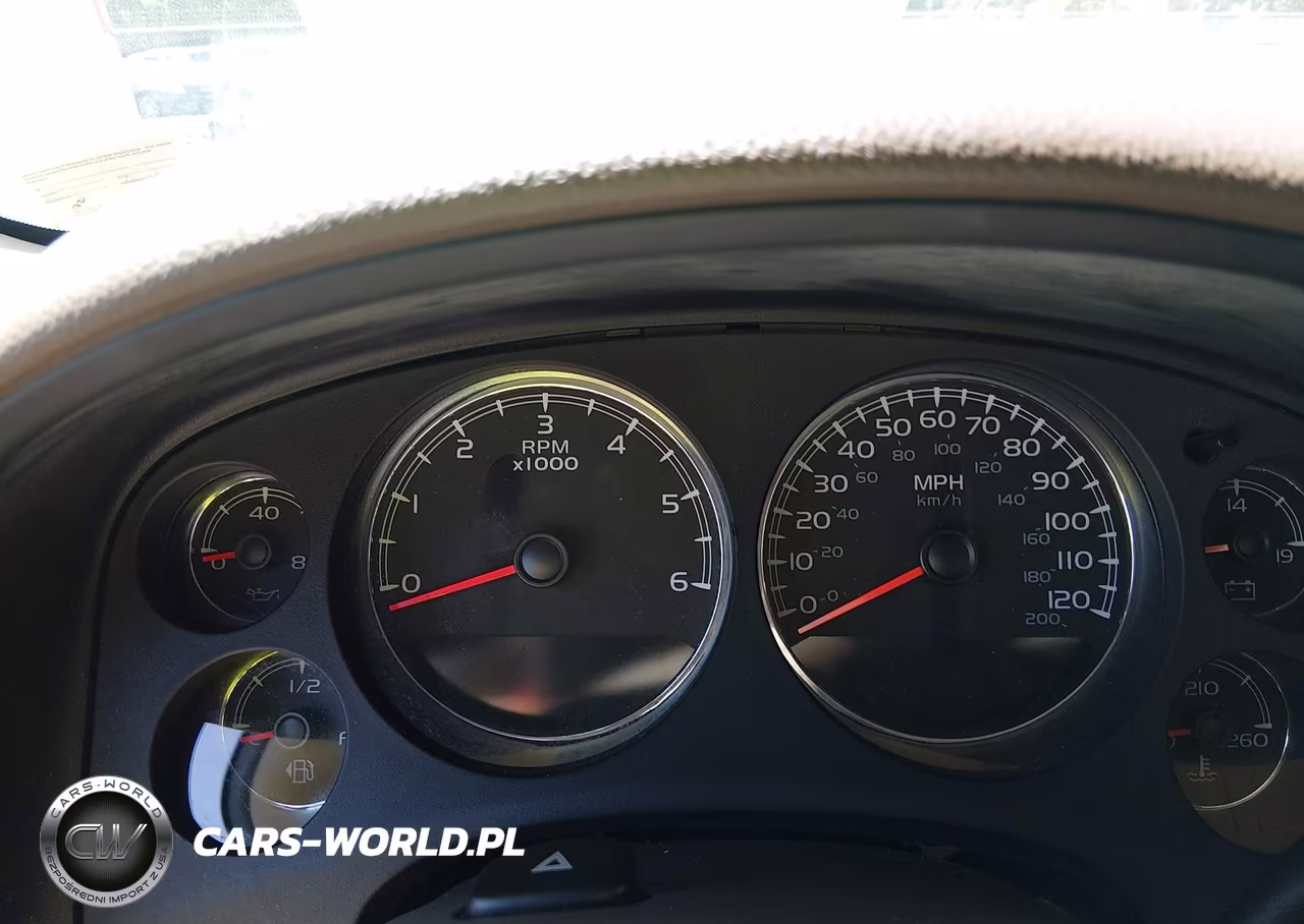 2010 Chevrolet Tahoe Ltz VIN:1GNUKCE06AR226215 - 7