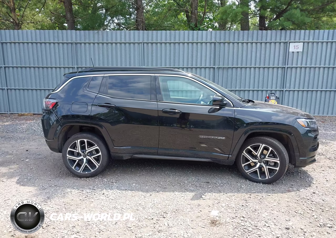 2025 Jeep Compass Limited 4X4 VIN:3C4NJDCN3ST607694 - 13