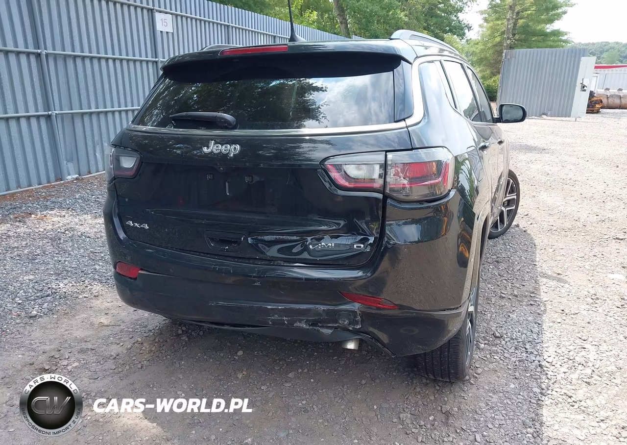 2025 Jeep Compass Limited 4X4 VIN:3C4NJDCN3ST607694 - 6