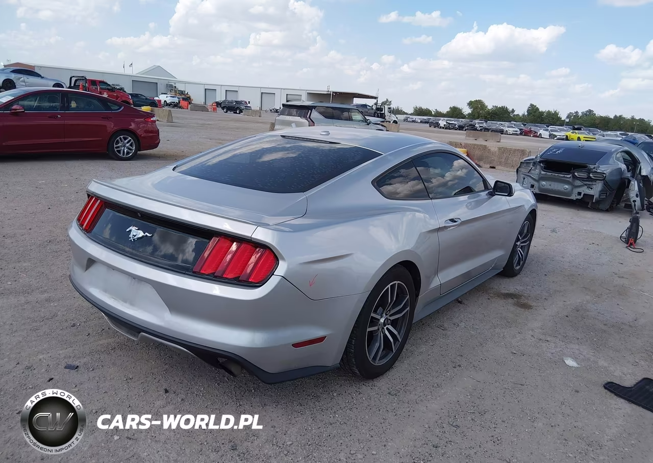 2015 Ford Mustang Ecoboost VIN:1FA6P8THXF5325701 - 4