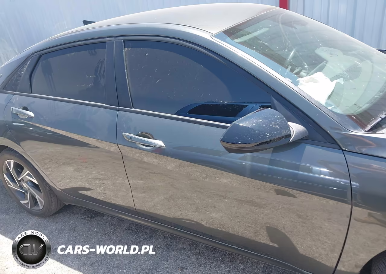 2025 Hyundai Elantra Sel Sport VIN:KMHLM4DG3SU992612 - 13