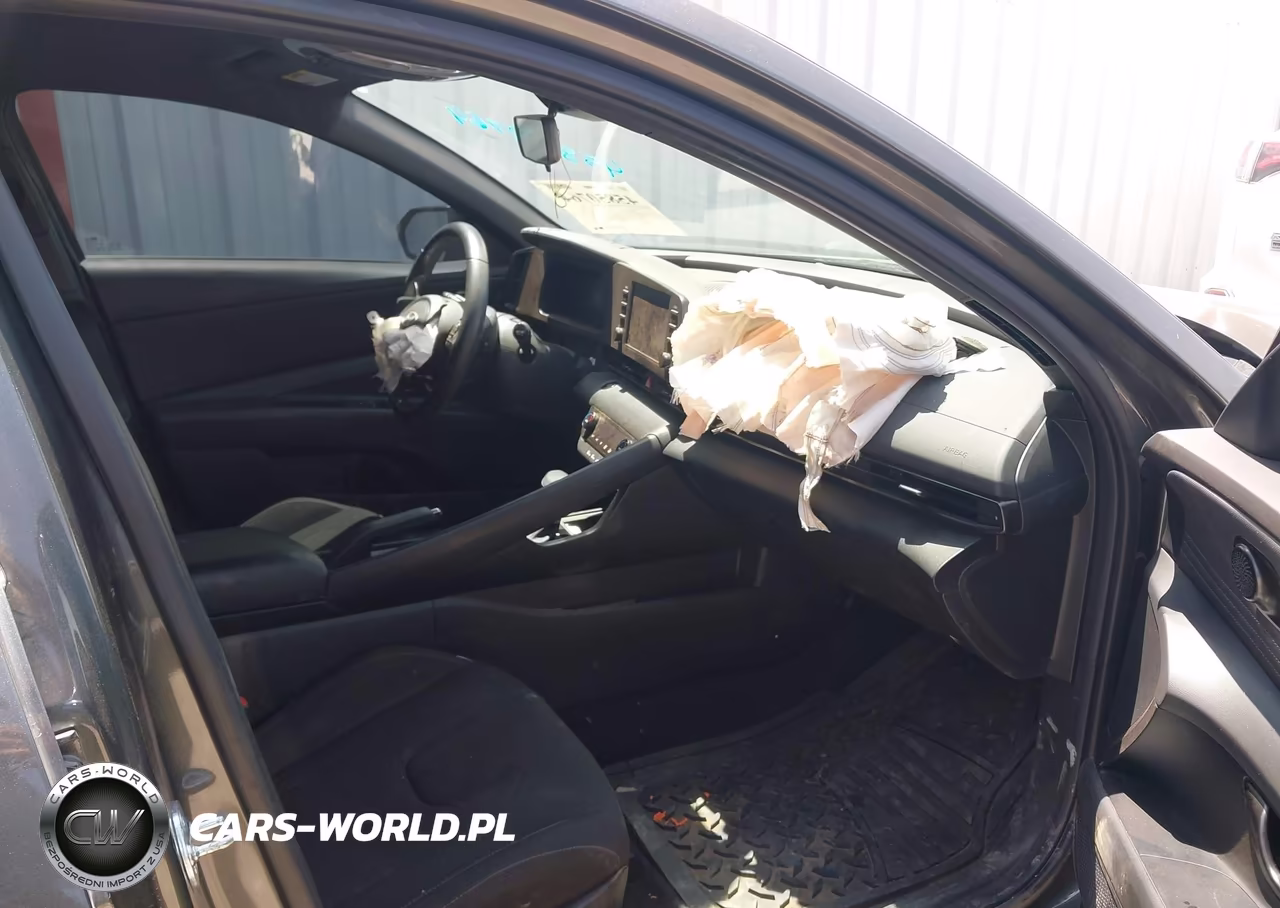 2025 Hyundai Elantra Sel Sport VIN:KMHLM4DG3SU992612 - 5