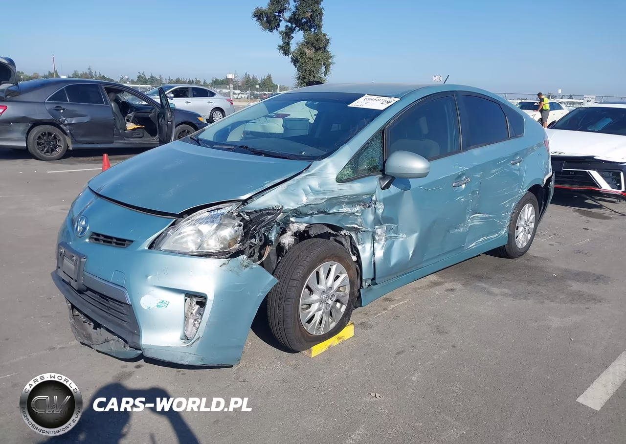 2014 Toyota Prius Plug-In VIN:JTDKN3DP4E3052692 - 2