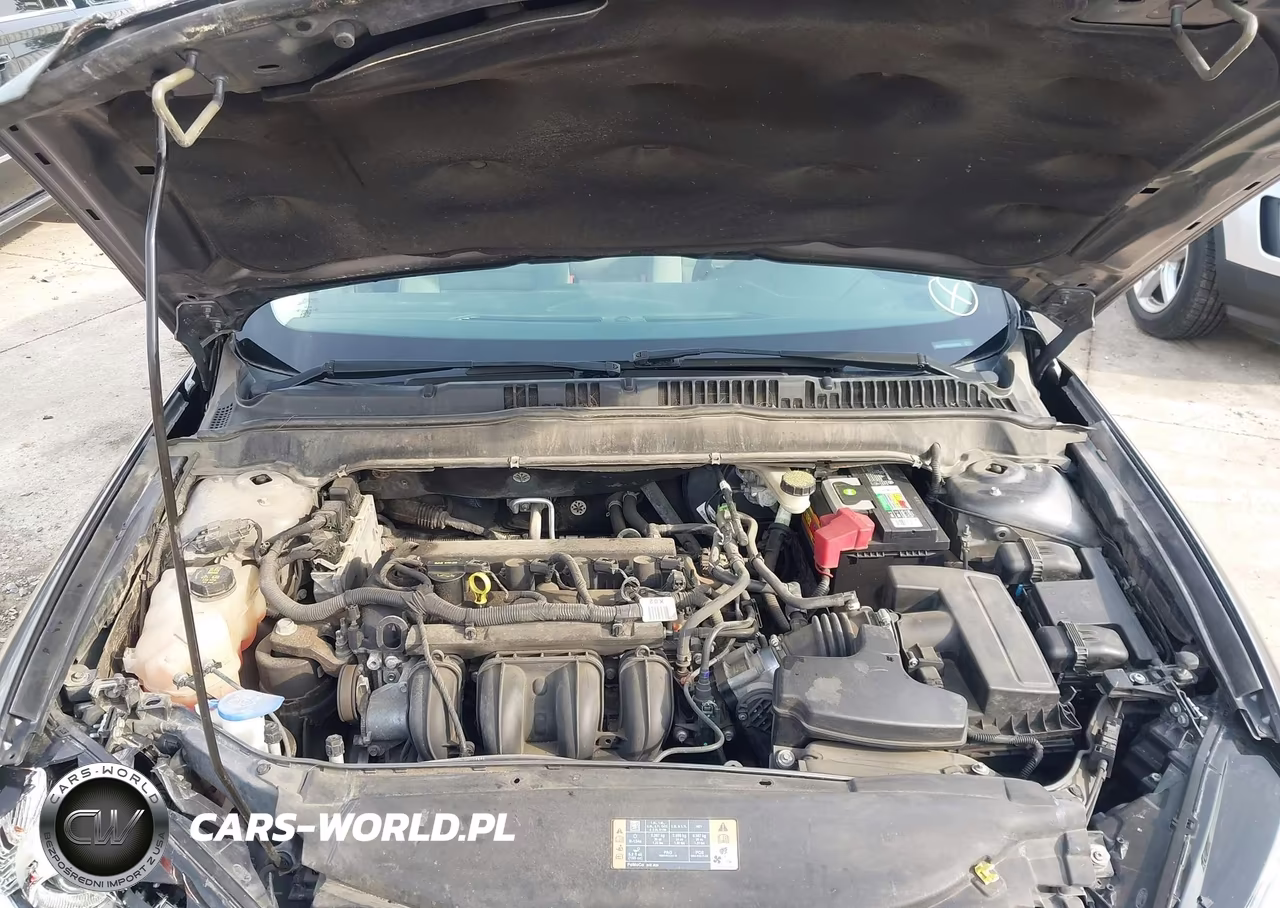 2014 Ford Fusion S VIN:1FA6P0G75E5396094 - 10