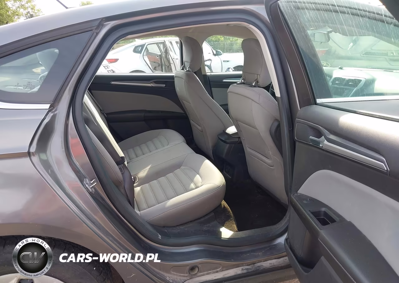 2014 Ford Fusion S VIN:1FA6P0G75E5396094 - 8