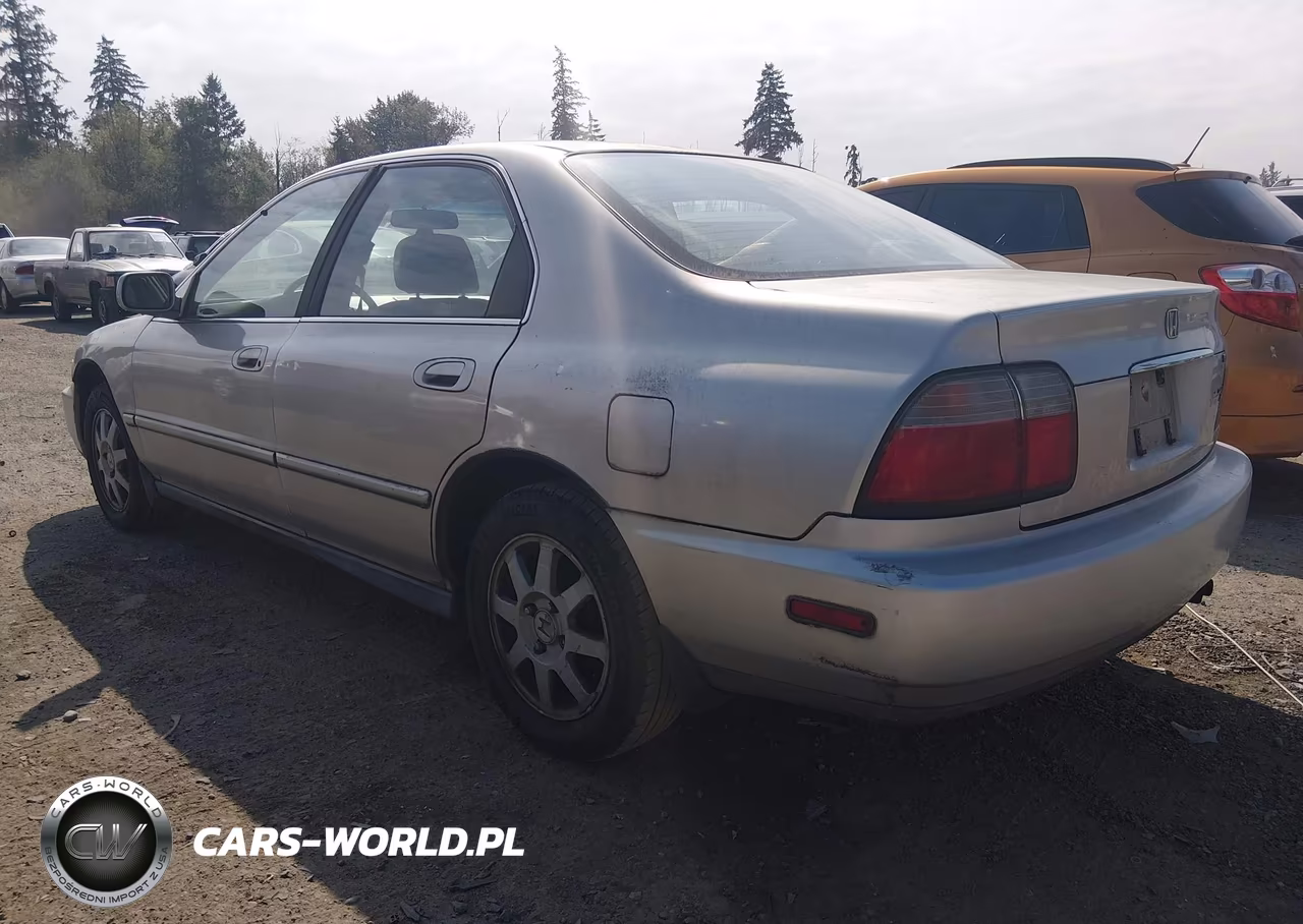 1997 Honda Accord Se VIN:1HGCD5608VA070516 - 3