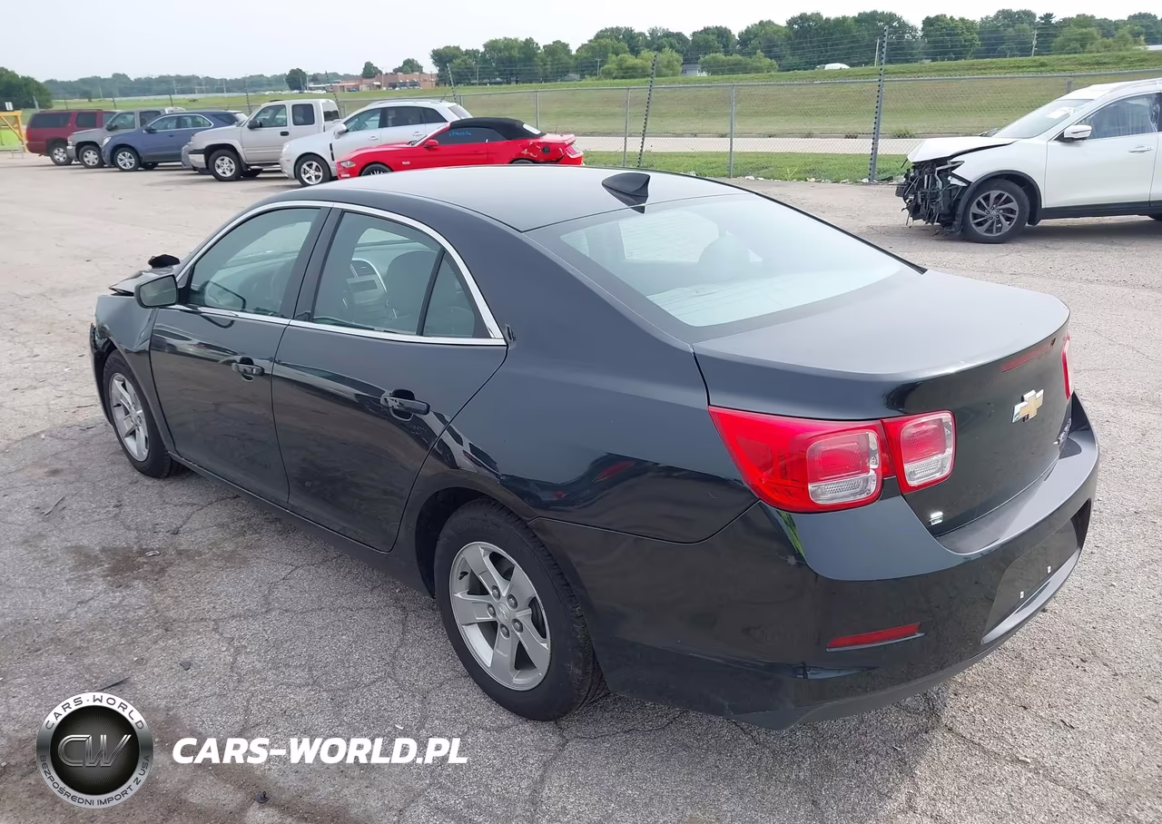 2015 Chevrolet Malibu Ls VIN:1G11B5SL7FF160796 - 3