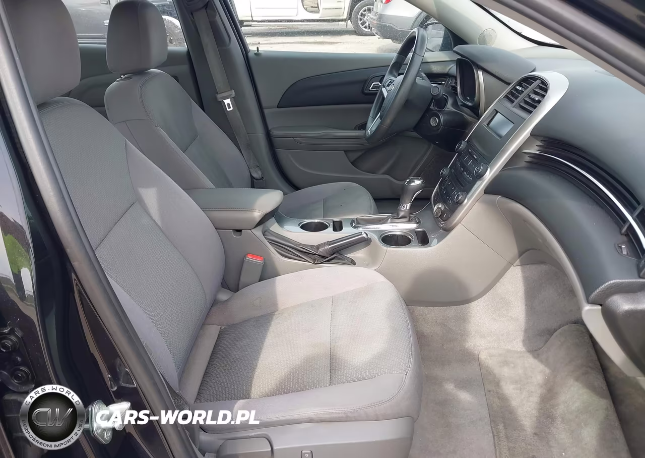 2015 Chevrolet Malibu Ls VIN:1G11B5SL7FF160796 - 5