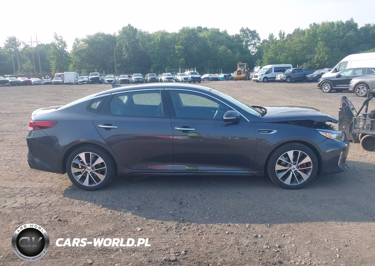 2016 Kia Optima Sx Turbo VIN:5XXGW4L23GG096104 - 13