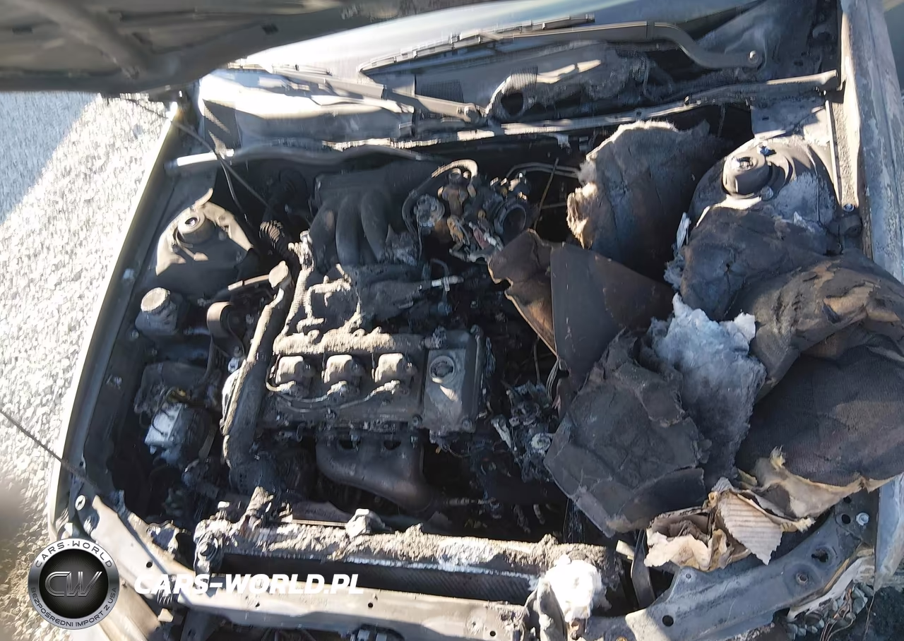 1998 Toyota Camry Le V6 VIN:JT2BF28K2W0115614 - 10