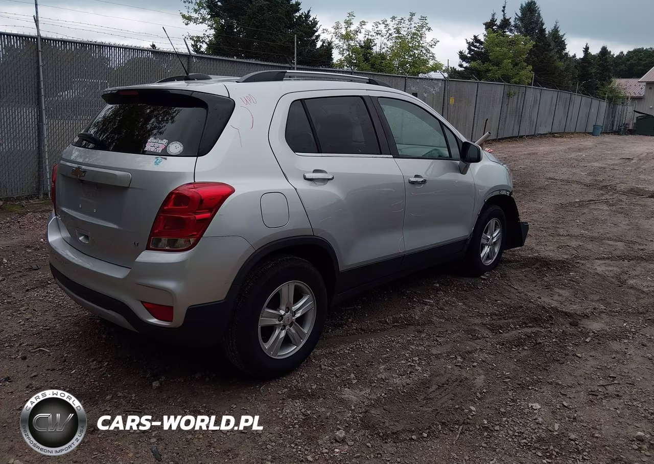 2019 Chevrolet Trax Lt VIN:3GNCJLSBXKL376289 - 4
