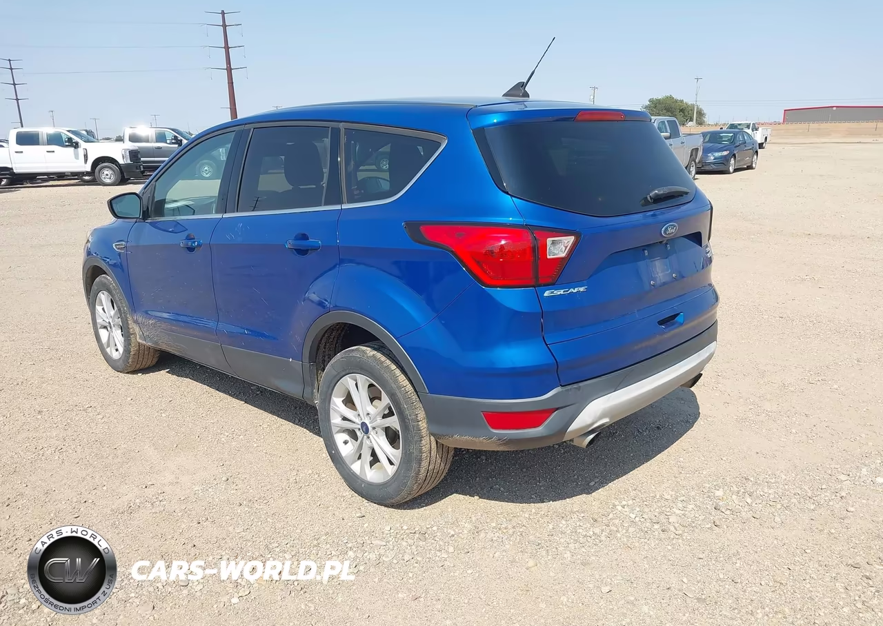 2019 Ford Escape Se VIN:1FMCU9GD7KUB66862 - 3