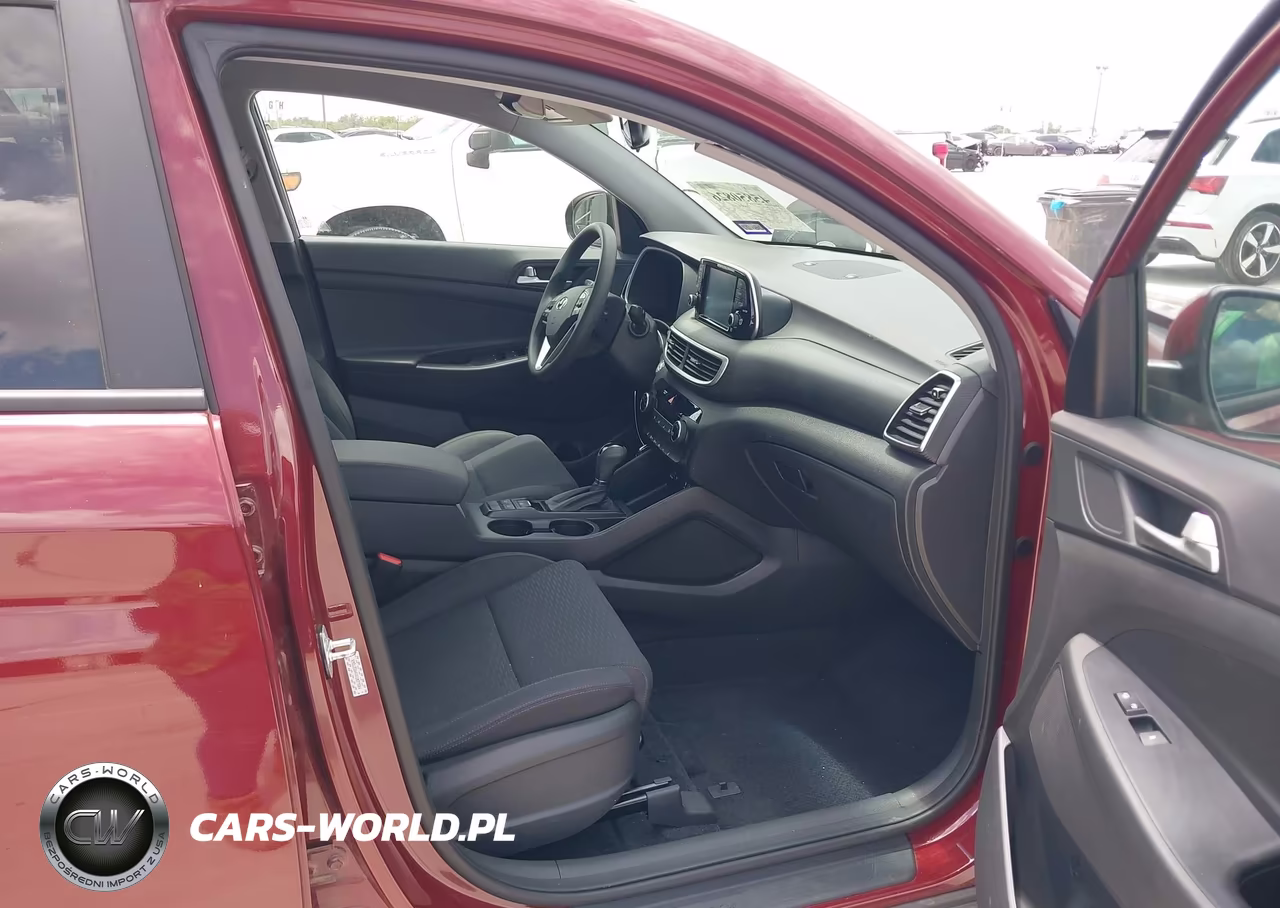 2019 Hyundai Tucson Value VIN:KM8J33A4XKU027504 - 5