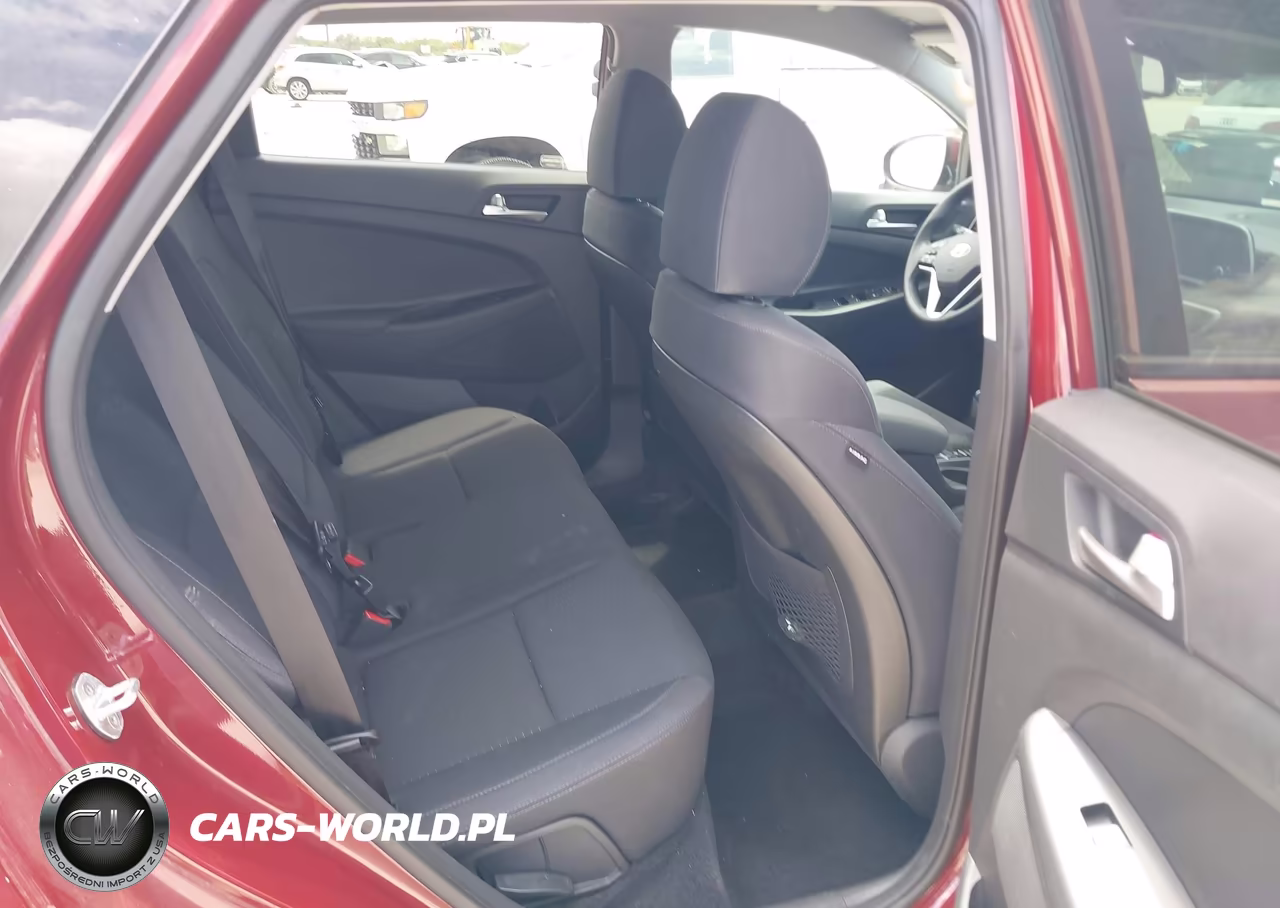 2019 Hyundai Tucson Value VIN:KM8J33A4XKU027504 - 8